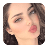 Bright Pout