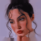 MAKEUP MAROON LADY