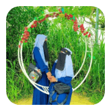 তুই বান্ধবী একসাথে থাকব